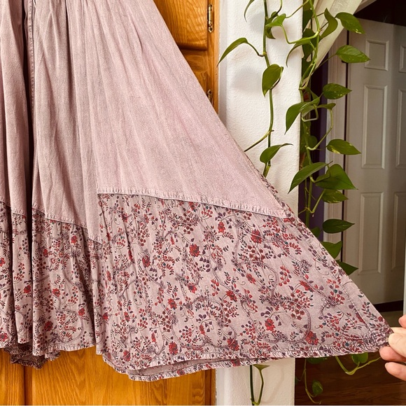 Romantic Boho Peasant Renaissance Medieval Pink Purple Embroidered Corset Dress - Picture 5 of 10